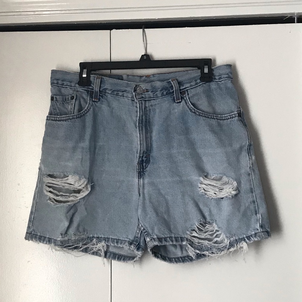 Women’s Boyfriend Fit 555 Levi’s Shorts
